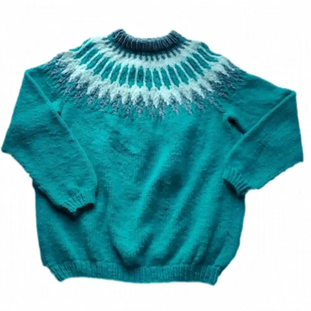 Vintage Cottagecore Grannycore Handmade Crotchet Green Crewneck Sweater - Picture 1 of 5